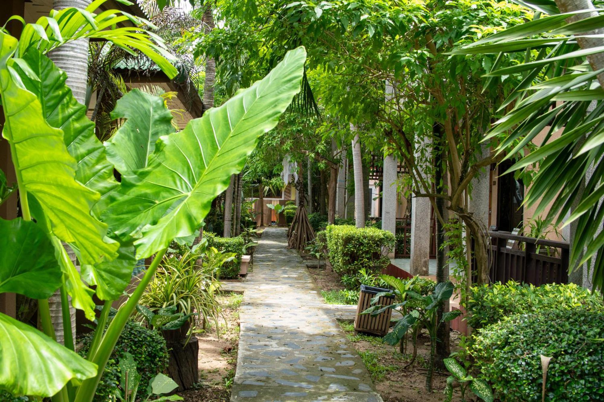 Lanta Riviera Resort - SHA Plus Ko Lanta Exterior foto